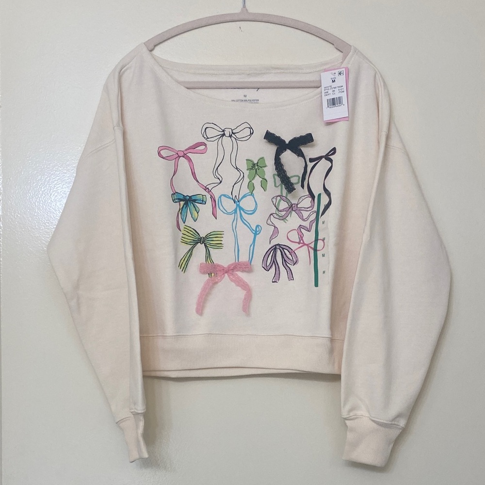 Cream Sweatshirt with Colorful Coquette Bow Designs - Picture 2 of 6